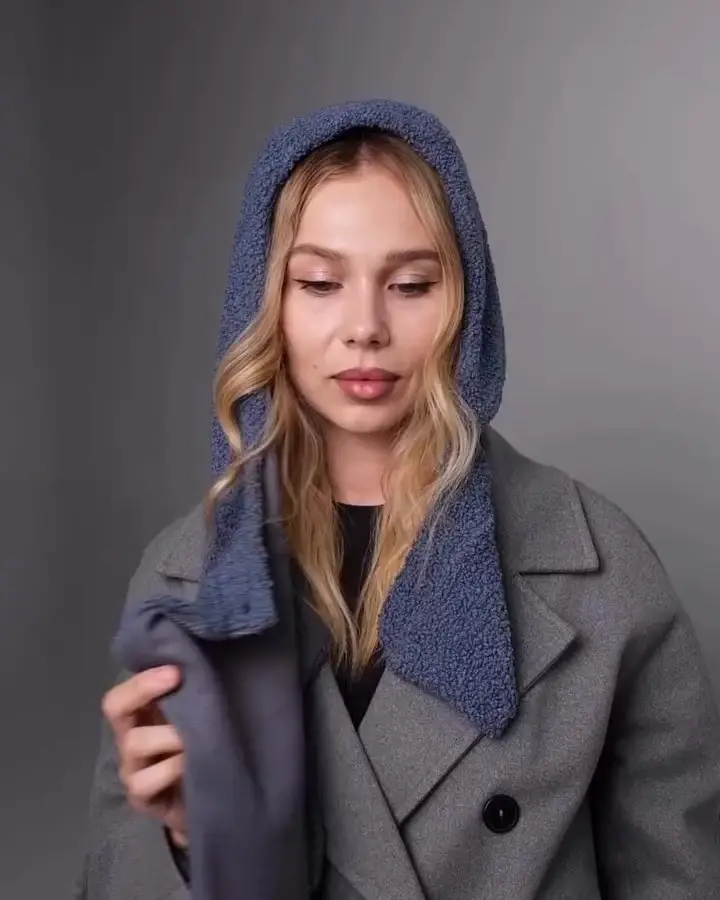 Тёплый капор — Синий